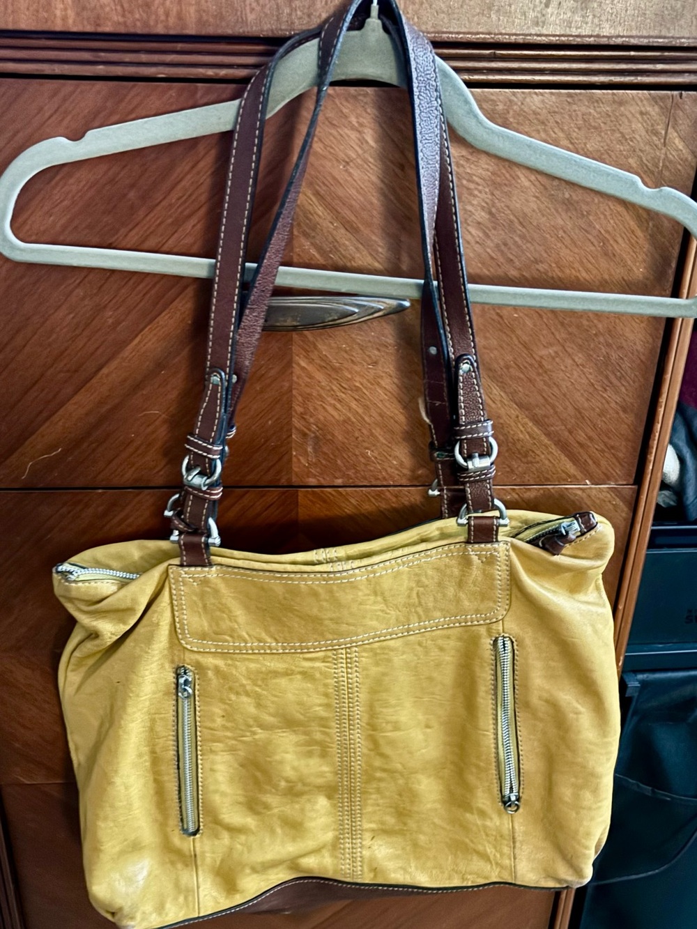 Fossil Yellow Leather Shoulder Bag with Brown Straps